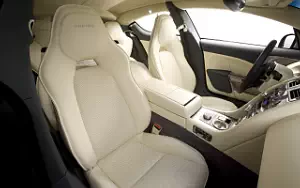   Aston Martin Rapide - 2010
