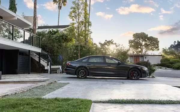   Audi S8 US-spec - 2022