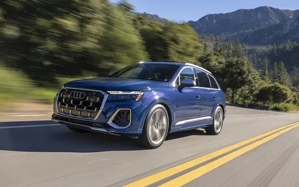   Audi SQ7 TFSI (Ascari Blue Metallic) US-spec - 2025