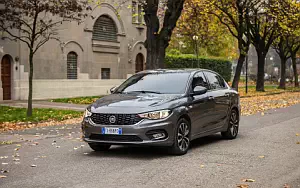   Fiat Tipo - 2015