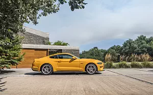   Ford Mustang GT Fastback EU-spec - 2017