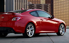  Hyundai Genesis Coupe 2010