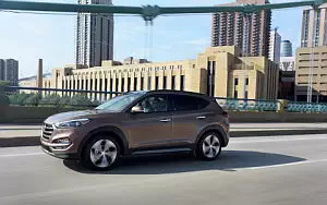   Hyundai Tucson US-spec - 2015