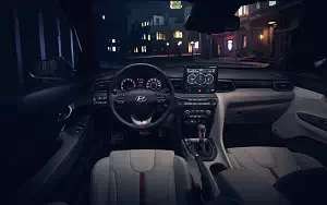   Hyundai Veloster Turbo US-spec - 2019