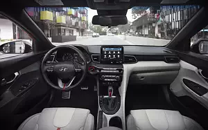   Hyundai Veloster Turbo US-spec - 2019