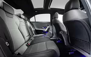   Mercedes-AMG A 35 L 4MATIC China-spec - 2019
