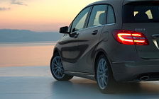  Mercedes-Benz B180 CDI - 2011