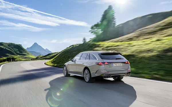 ���� ���������� Mercedes-AMG E 53 HYBRID 4MATIC+ Estate - 2024
