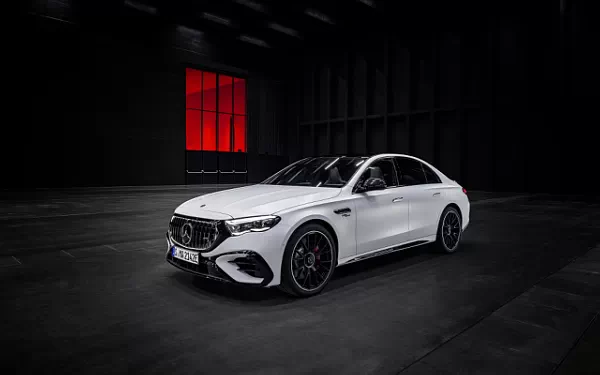 ���� ���������� Mercedes-AMG E 53 HYBRID 4MATIC+ - 2024