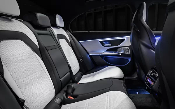 ���� ���������� Mercedes-AMG E 53 HYBRID 4MATIC+ - 2024