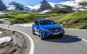   Mercedes-Benz GLC 250 4MATIC Coupe AMG Line - 2016