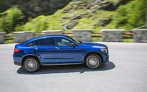   Mercedes-Benz GLC 250 4MATIC Coupe AMG Line - 2016