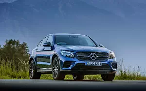   Mercedes-Benz GLC 250 4MATIC Coupe AMG Line - 2016