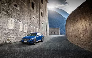   Mercedes-Benz GLC 250 4MATIC Coupe AMG Line - 2016