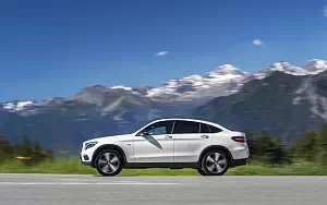   Mercedes-Benz GLC 350 e 4MATIC Coupe - 2016