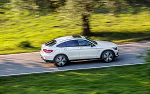   Mercedes-Benz GLC 350 e 4MATIC Coupe - 2016
