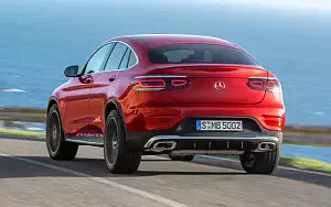   Mercedes-Benz GLC 300 4MATIC Coupe AMG Line - 2019