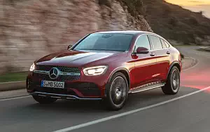   Mercedes-Benz GLC 300 4MATIC Coupe AMG Line - 2019
