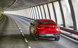   Mercedes-Benz GLC 400 e 4MATIC Coupe AMG Line - 2023
