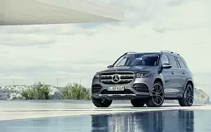 ���� ���������� Mercedes-Benz GLS 580 4MATIC AMG Line - 2019