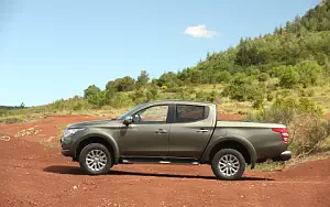   Mitsubishi L200 Double Cab - 2015