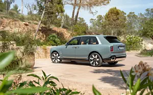   Rolls-Royce Cullinan Captain - 2024