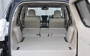   Toyota Land Cruiser 60th Anniversary UK-spec - 2011