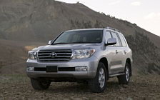  Toyota Land Cruiser 200 US-spec - 2008