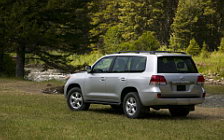   Toyota Land Cruiser 200 US-spec - 2008