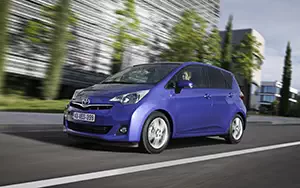   Toyota Verso S - 2011