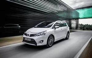   Toyota Verso - 2013